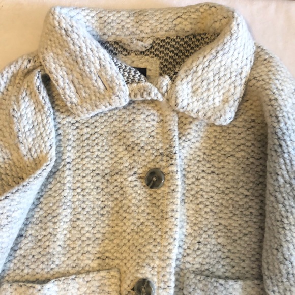 Adorable wool 3/4. Sleeve sweater coat from gap - Picture 3 of 10